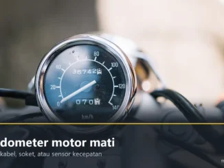 Speedometer analog motor dengan jarum diam di angka nol dan odometer menunjukkan 36742 kilometer, berpita judul Speedometer motor mati